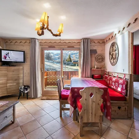 Lumineux, 2 Ch., Acces Piscine/spa, Pied Des Pistes, Proche Commerces - Meribel - Fr-1-566-17 Apartment